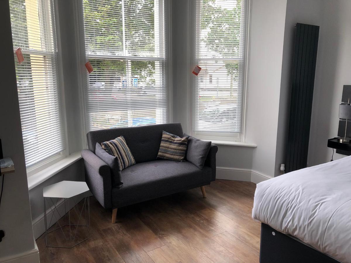 The Hamlet Guest Rooms Folkestone Exterior photo